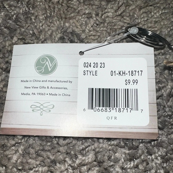 NWT "Family, Faith, Friends" Photo Display - Picture 2 of 4